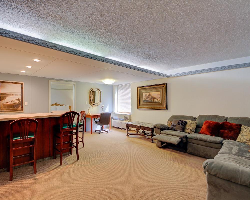 Western Inn And Suites Enid 外观 照片