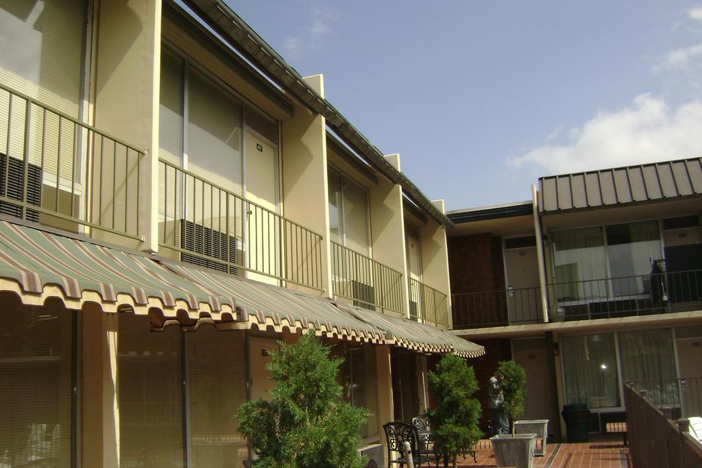 Western Inn And Suites Enid 外观 照片