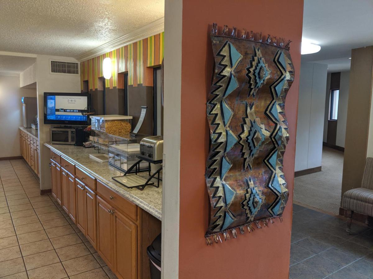 Western Inn And Suites Enid 外观 照片